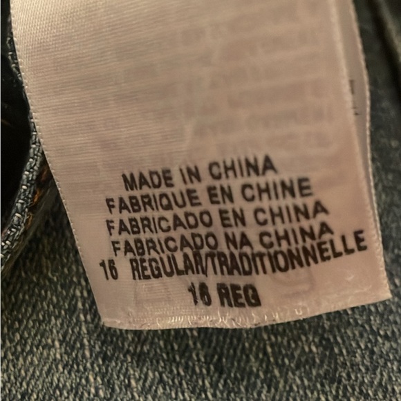 2 pair of Levi’s. Skinny fit 216. Size 16 regular. - Picture 2 of 7